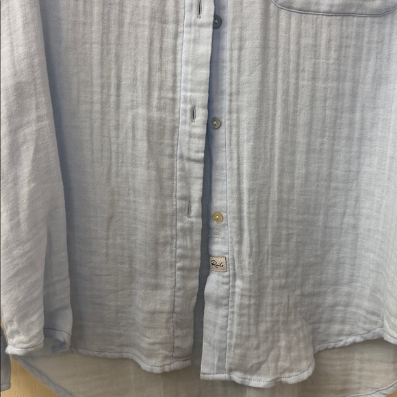 Rails Light Blue Casual Button-Down Shirt NWOT - Picture 7 of 12